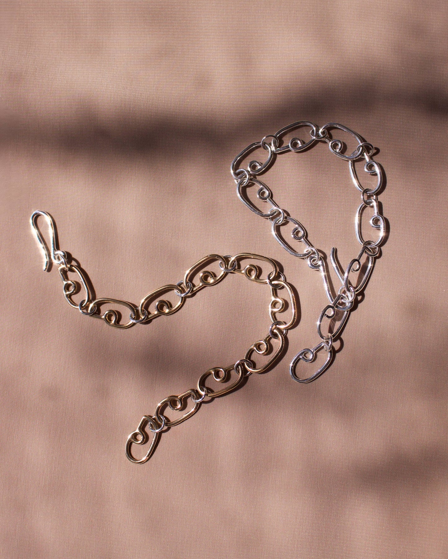 Abstract Chain Link Bracelet, Profile, Chunky Chain 