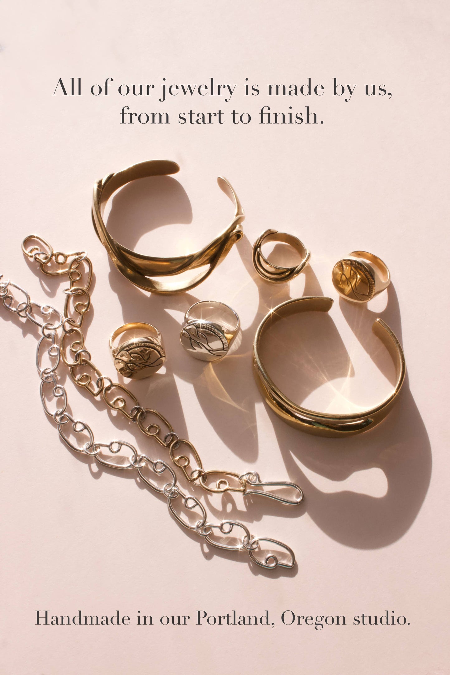 Abstract Chain Link Bracelet, Profile, Chunky Chain 