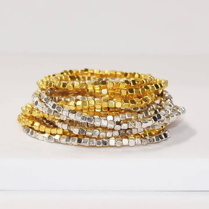 Stylish 15-Piece Beaded Bracelet Set – Versatile Accessories
