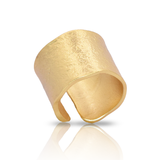 Trendy Textured Cigar Band Ring for Every Occasion