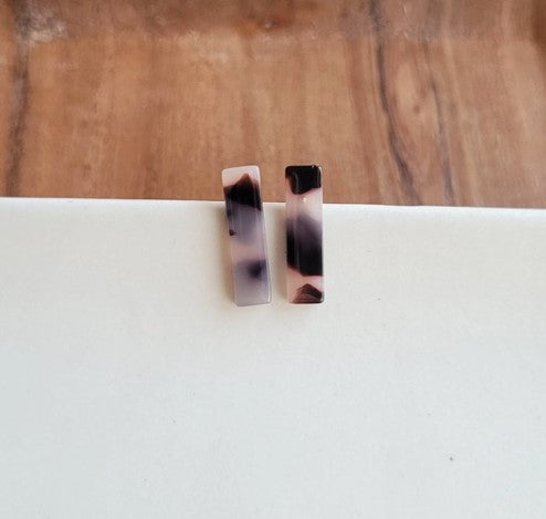 Acetate Bar Studs