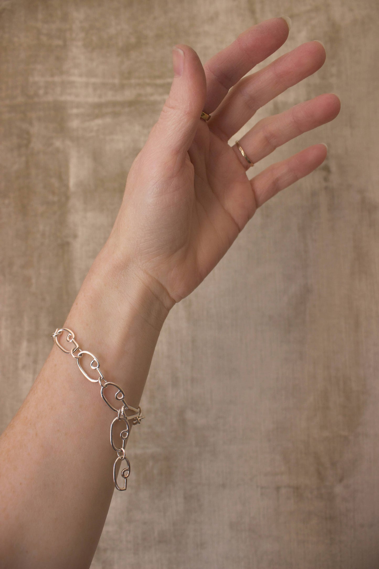 Abstract Chain Link Bracelet, Profile, Chunky Chain 