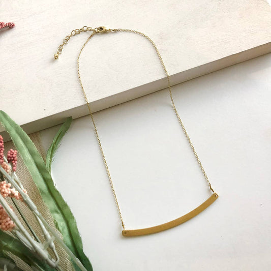 Gold Curved Bar Necklace